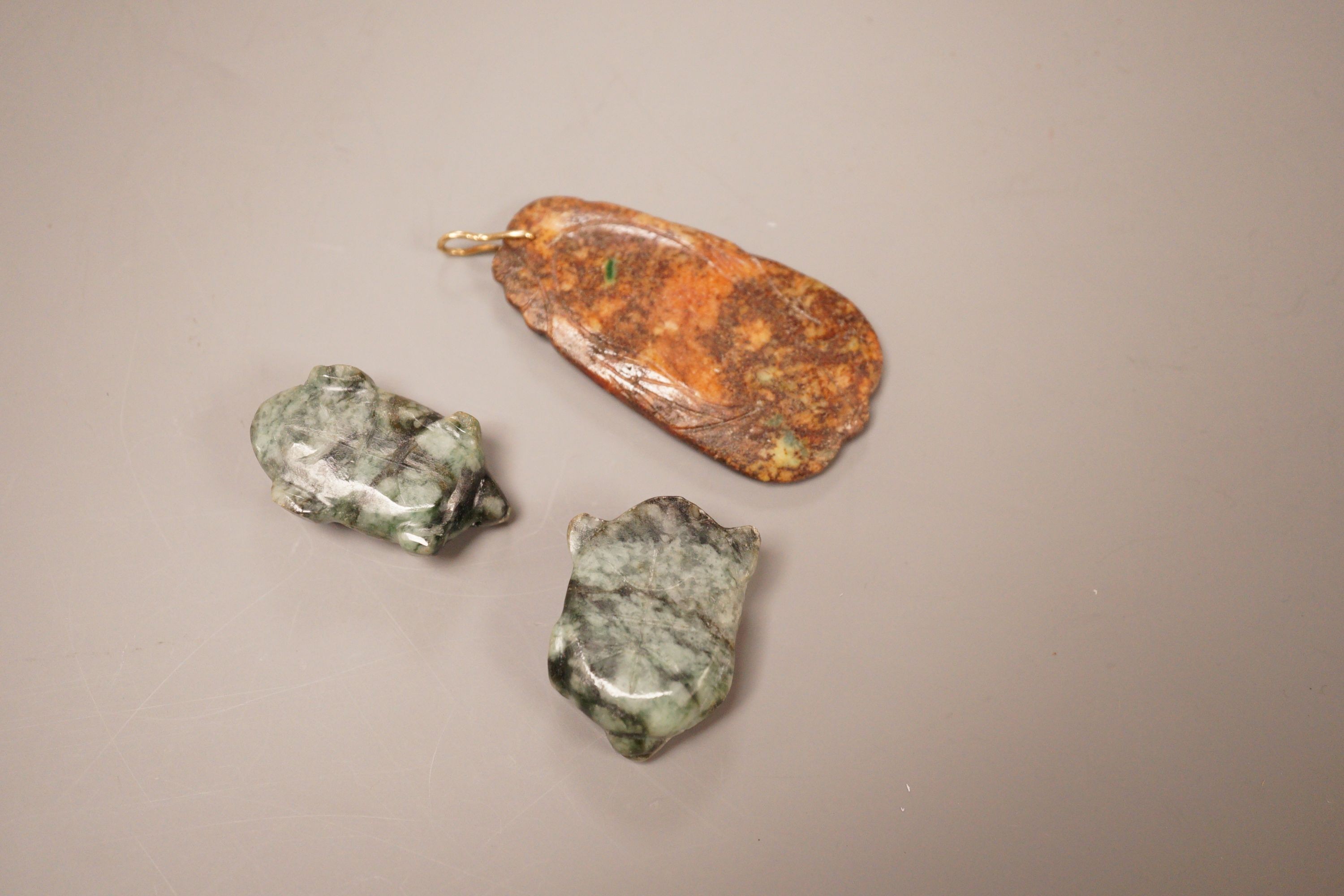 Two Chinese jade turtles and a brown jade cicada